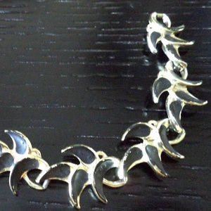 vintage black enamel spiky leaf bracelet